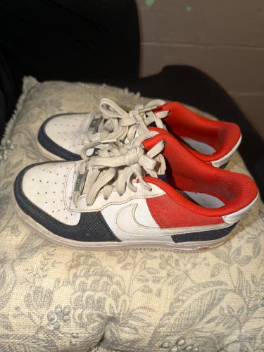 Nike Air Force 1 Shoes Youth Size 3.5 Used Pre Owned As Is AF1 Athletic Basketball