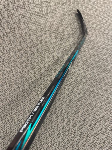 Intermediate Bauer Supreme Fuse Right Handed Hockey Stick P90TM 55 Flex (New)