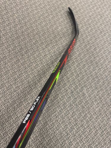 Junior Bauer Supreme Right Handed Hockey Stick P28 50 Flex (New)