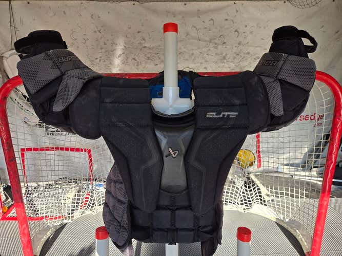 Medium Bauer Elite Goalie Chest Protector