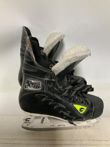 Used Graf SUPRA 735 Junior Hockey Skate Junior 02.5 11823-S000041271