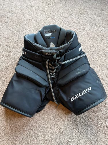 Intermediate Large Bauer Elite Hockey Goalie Pants (Used)