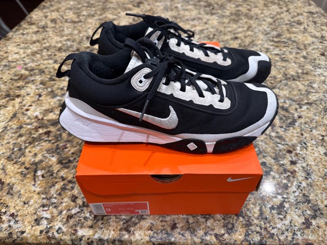 Black Unisex Size M 9.0 (W 10.0) Adult Nike Air Diamond Turf Shoes (Used)