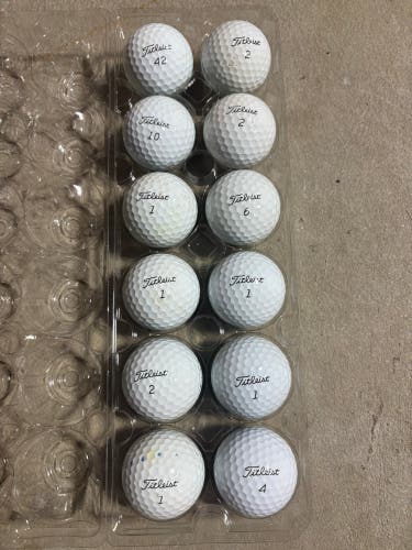 Titleist Pro V1 Balls 12 Pack (1 Dozen) (Used)