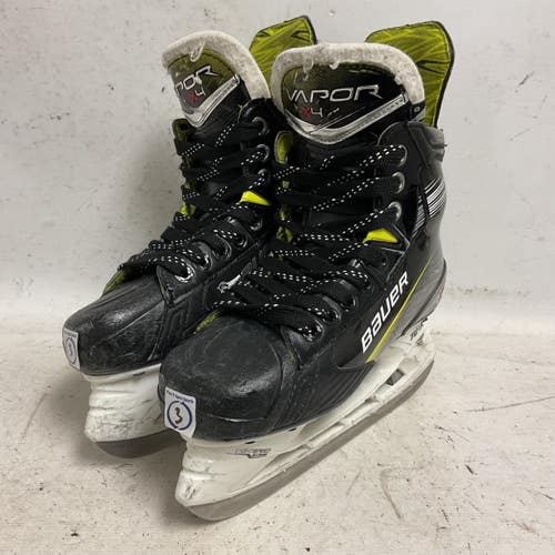 Used Bauer VAPOR X4 Junior Hockey Skate Junior 03 11855-S000208405