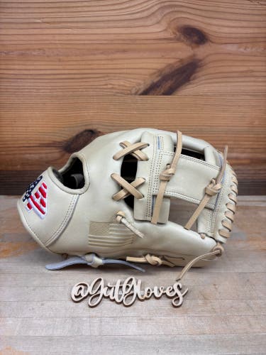 44 Pro Signature Series RH Baseball Glove 11.75" (New)