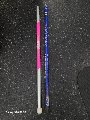 Used STX GIRLS SHAFT X DEBEER WESTFIELD SHAFT Womens Atk/Mid LAX Shaft Royal Blue 11849-S000043046
