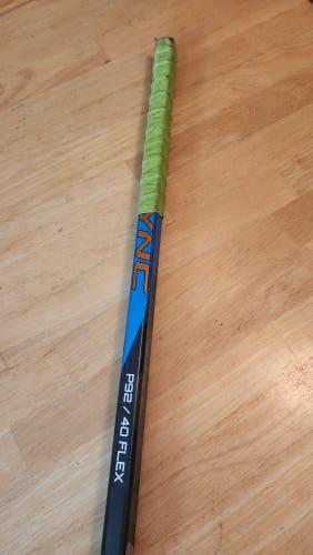 Junior Bauer Nexus Sync Right Handed Hockey Stick P92 40 Flex (Used)