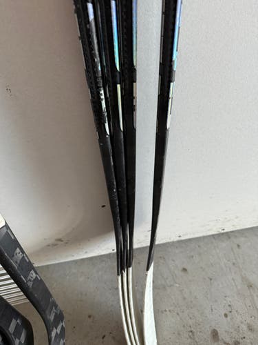 Intermediate CCM Ribcor Trigger 9 Pro Right Handed Hockey Stick 60 Flex Pro Stock (Used- P28 or P29)