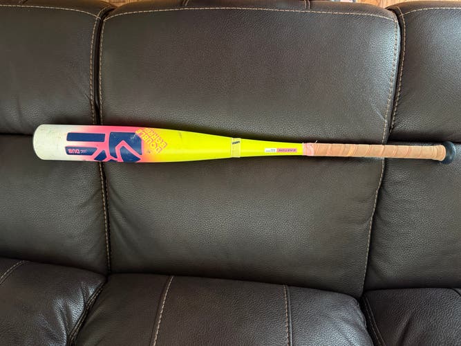 2026 Easton Dub Composite USSSA Certified Bat (-8) 23 oz 31" (Used)