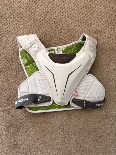 Medium/Large Adult Maverik M5 Shoulder Pads (New)