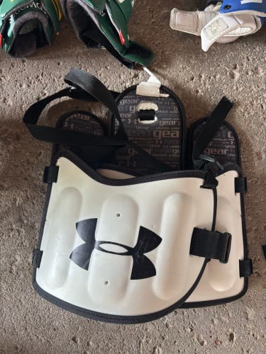 Adult Under Armour Rib Pad (Used)