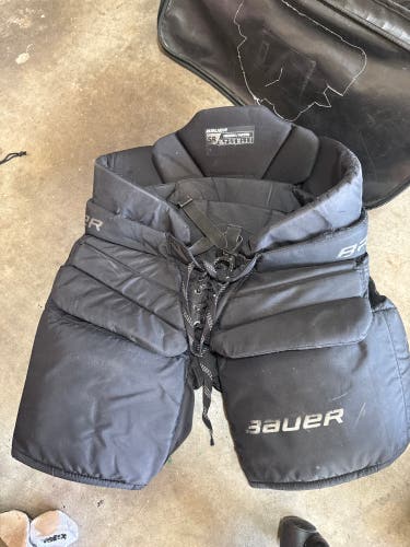 Senior Medium Bauer GSX Hockey Goalie Pants (Used)