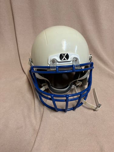 White Adult Medium Xenith Continential Helmet (Used)