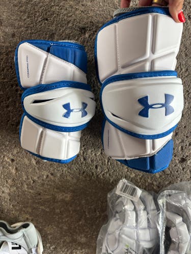 Adult Under Armour Command Pro Arm Pads (Used)