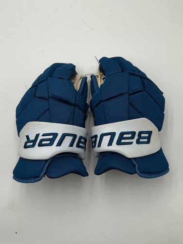 Lightly Used Toews Colorado Avalanche Bauer 14" Pro Stock Supreme Mach Gloves