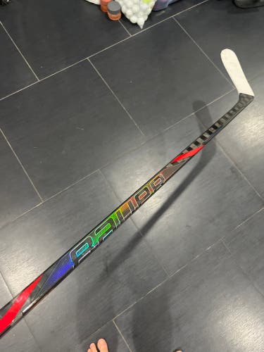 Custom Bauer Tracer Stick HOSSA Pro Curve