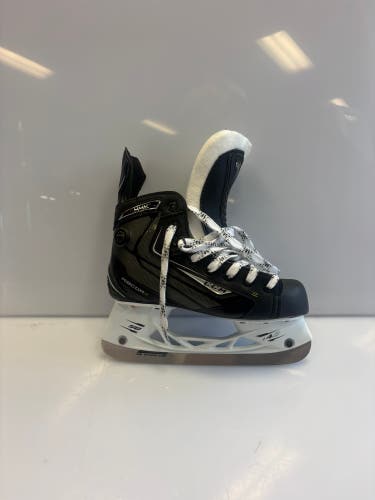 CCM Ribcor 44K pump Hockey Skates Extra Wide Width Size 3 (New)