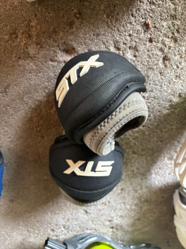 Adult STX Arm Pads (Used)