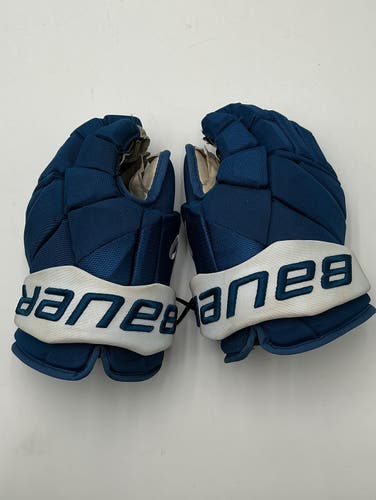 Lightly Used #71 Colorado Avalanche Bauer 14" Pro Stock Vapor Hyperlite Gloves
