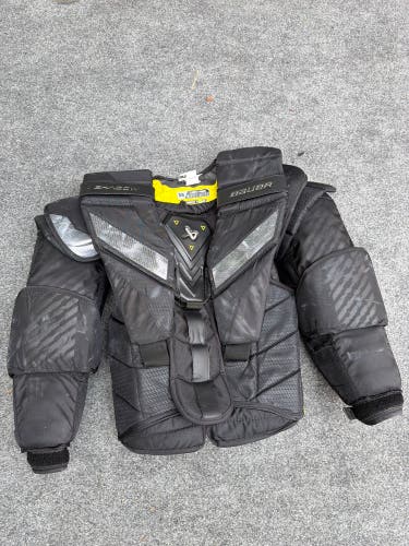 Large Bauer Shadow Goalie Chest Protector (Used)