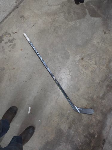 Senior Tron Left Hand Hockey Stick P88 85 Flex (Used)