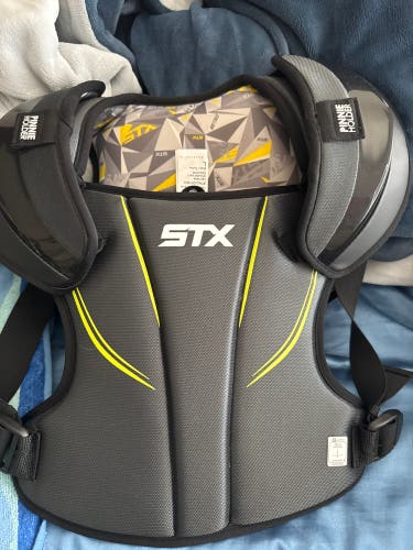 Large Youth STX Stallion 200+ Shoulder Pads (New)