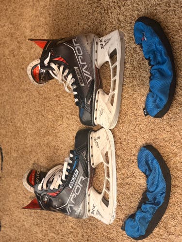 Bauer Vapor X3.7 Hockey Skates Pro Stock 7.5 (Used)