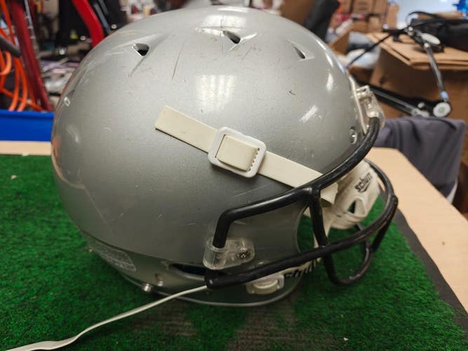 Schutt Recruit Hybrid Youth Size Medium Silver Football Helmet w Facemask 2013