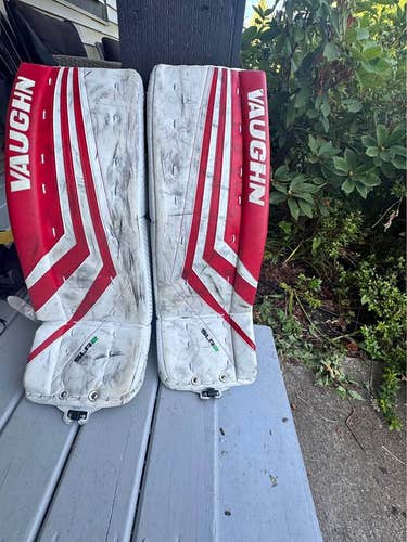 Vaughn Ventus SLR2 Pro Carbon Goalie Leg Pads (28+2)