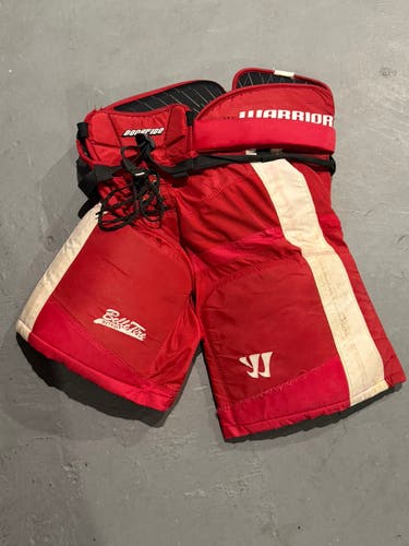 Junior XL Red Belle Tire Detroit Warrior Bonafide Hockey Pants (Used)