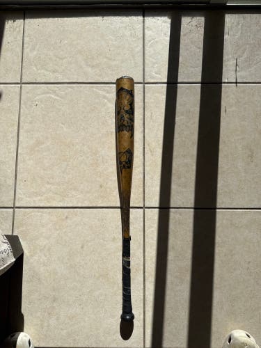 DeMarini Voodoo Bat