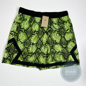 Jordan Brand Men's Dri-FIT Mesh Diamond Shorts Large