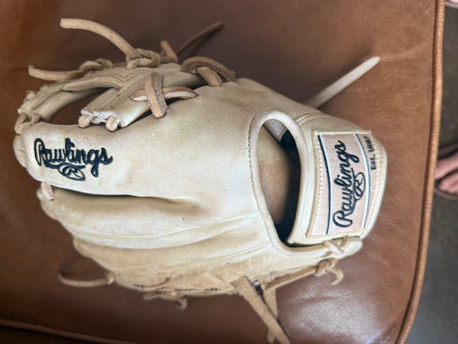 2024 Rawlings Heart of the Hide RH Infield Baseball Glove 11.5" (Used)