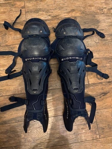 EvoShield Catcher's Leg Guard (Used)