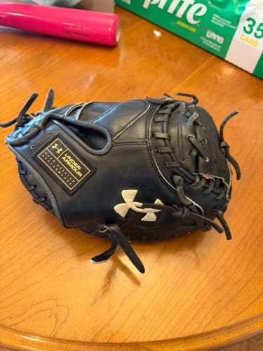 Under Armour Flawless RH Catcher's Baseball Glove 34" (Used)