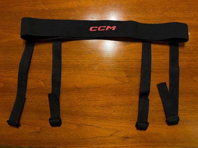 CCM Senior Goalie Garter Belt (for Knee Guards)