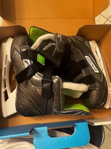 Bauer XLP Hockey Skates 13 (Used)