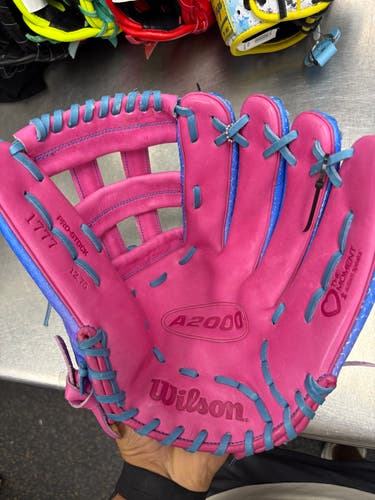 RH Wilson A2000 Baseball Glove 12.75" **New**