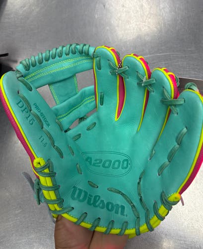 RHT Wilson A2000 Baseball Glove 11.5" **New**