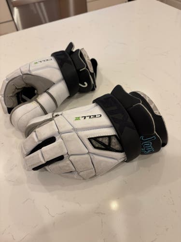 STX Cell vi Lacrosse Gloves (Used)