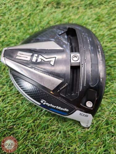 2020 TAYLORMADE SIM DRIVER 10.5* CLUBHEAD ONLY GOOD