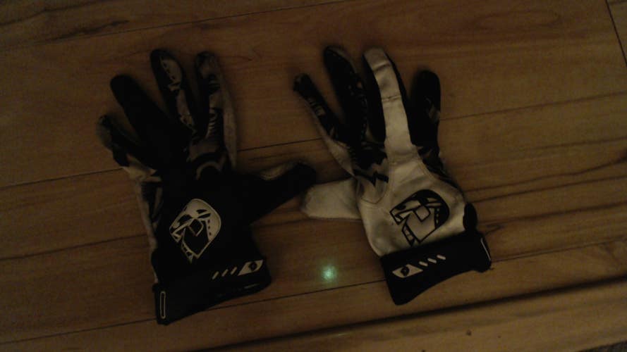 Medium DeMarini Batting Gloves (Used)