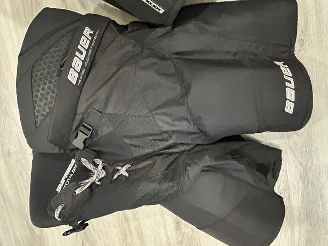 Men's Senior XL Bauer Supreme TotalOne Hockey Pants (New)