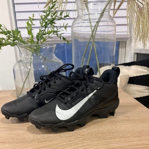 Men's Size M 7.0 (W 8.0) Nike Nike Alpha Menace 4 Shark Cleats (Used)