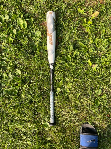 2016 DeMarini CF8 Composite BBCOR Certified Bat (-3) 29 oz 32" (Used)