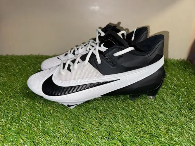 Mens 13 Nike Vapor Edge Elite 360 2 Football Cleats Black White FD5713-004 NEW