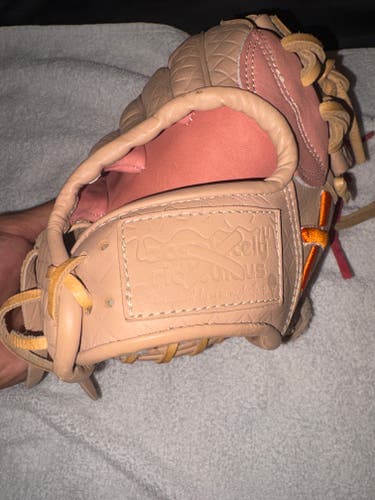 Absolutely Ridiculous Ice Cream Baseball Glove Pink/Tan I-Web