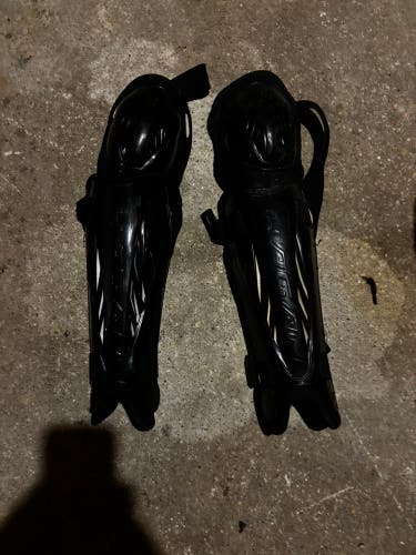 Youth 10" Shin Pads (Used)