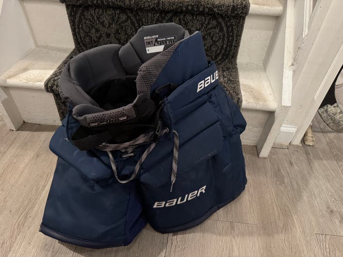 Intermediate Medium Bauer Elite Hockey Goalie Pants (Used)